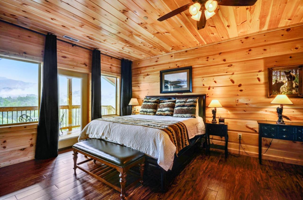 Gatlinburg Mansion Cabin Pittman Center Bagian luar foto