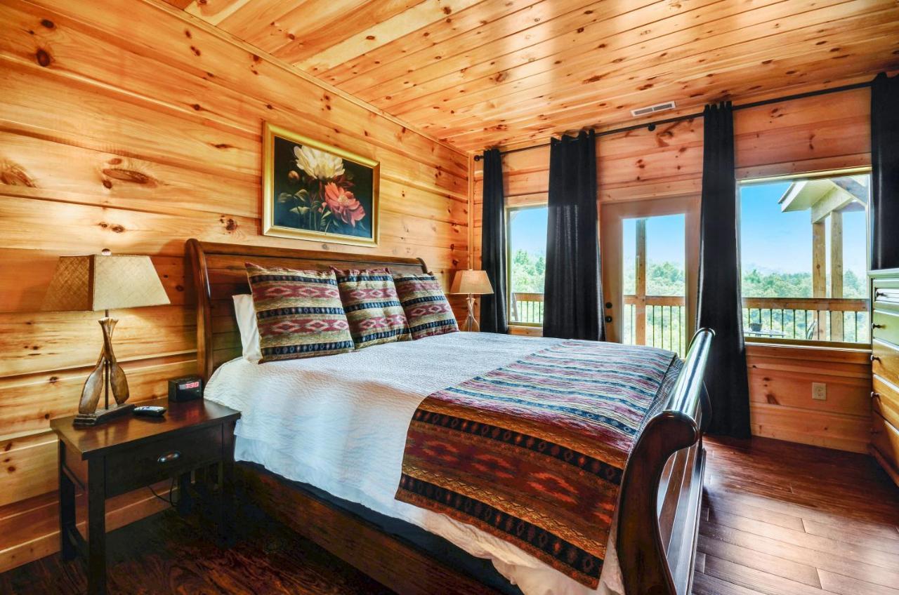 Gatlinburg Mansion Cabin Pittman Center Bagian luar foto